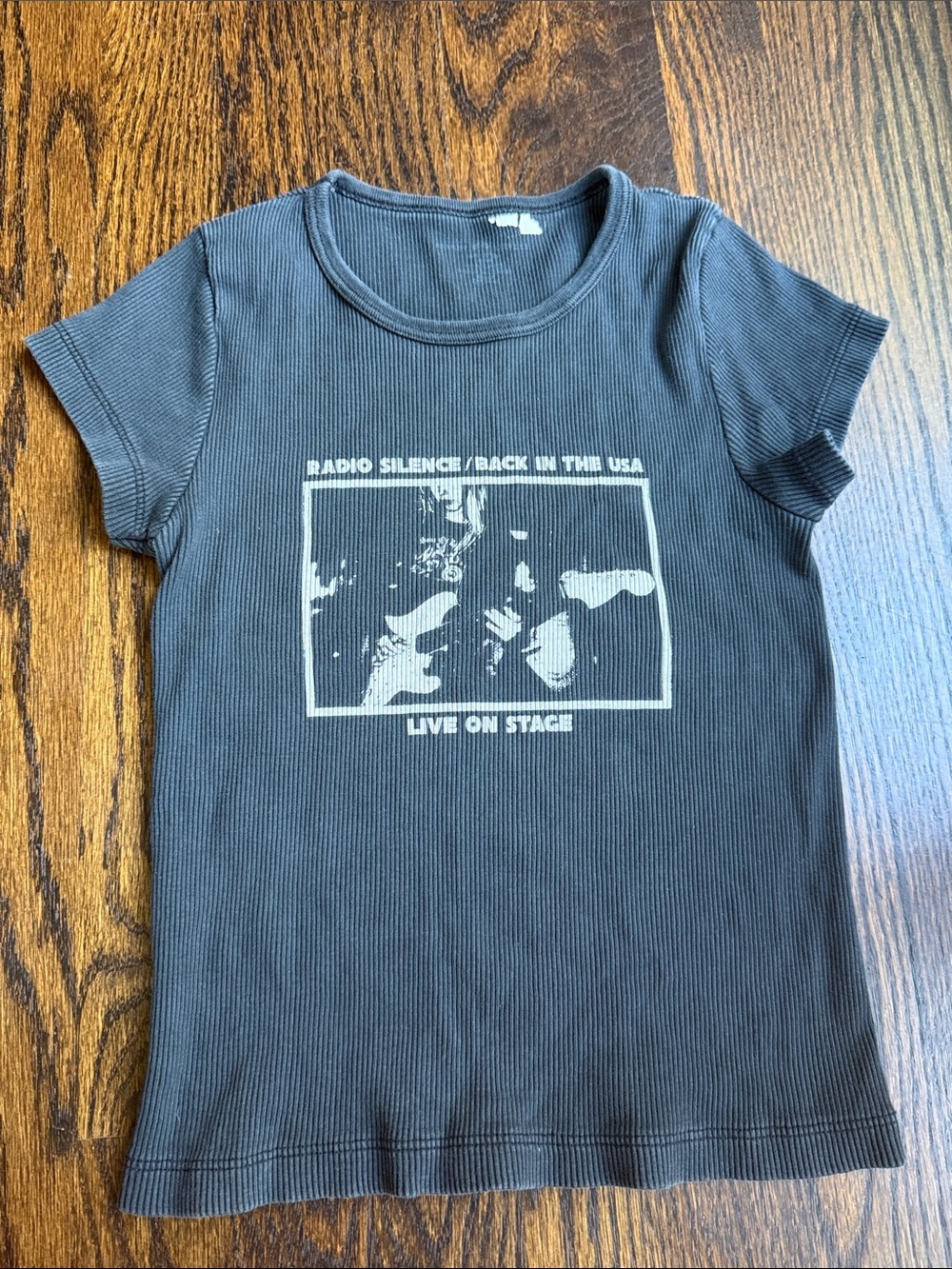 Brandy Melville Radio Station Silence ribbed one side tee